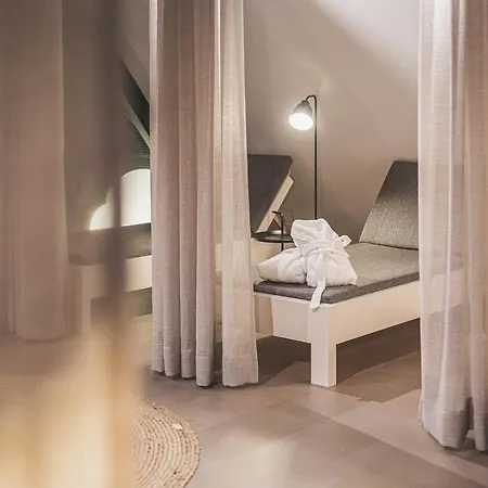 & Restaurant Posthalterei فندق 4*