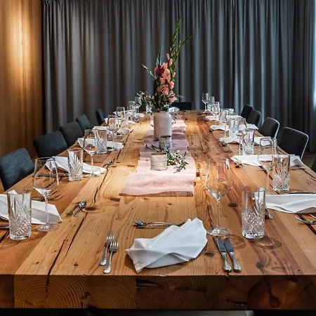 & Restaurant Posthalterei Otel Zusmarshausen