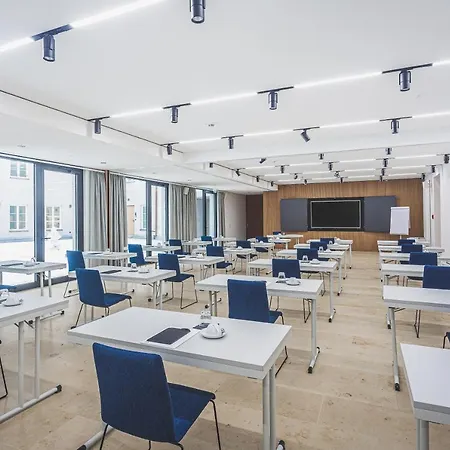 & Restaurant Posthalterei Otel Zusmarshausen