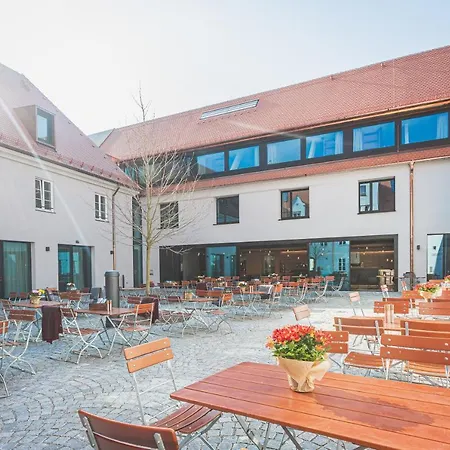 & Restaurant Posthalterei Zusmarshausen